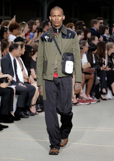 Look 27